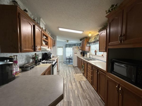 1996 PALM HARBOR 37 550EC16763D  Home