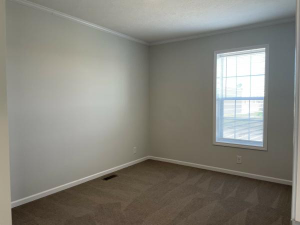 2022 Champion RA2860209 Mobile Home