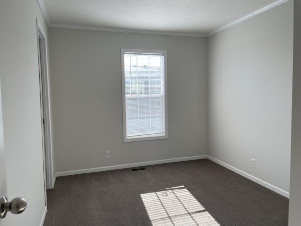 2022 Champion RA2860209 Mobile Home