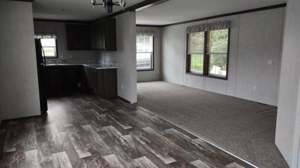 2025 EAGLE RIVER LC  Home