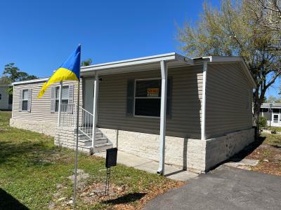 Photo 3 of 17 of home located at 1354 Marsh Creek Lane Orlando, FL 32828