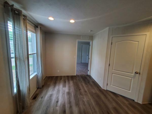 2022 Clayton 7016-501  Home