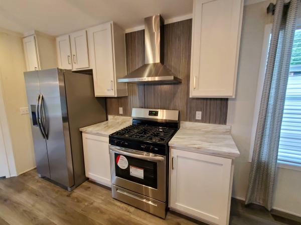 2022 Clayton 7016-501  Home