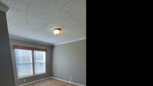 2015 Clayton Homes Inc Yes Mobile Home
