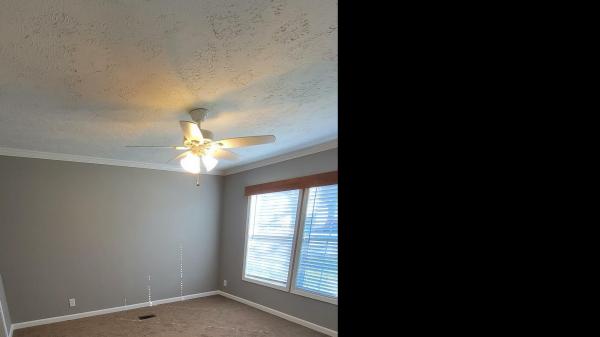 2015 Clayton Homes Inc Yes Mobile Home