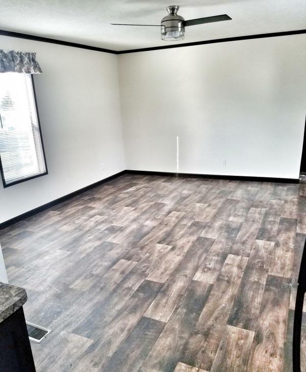 2018 Fairmont 624 430HH16763C  Home
