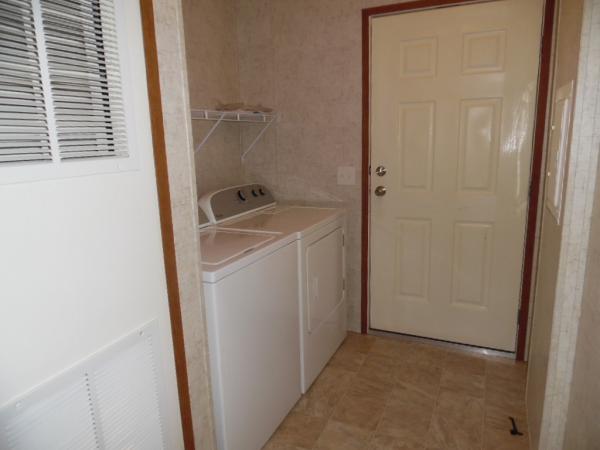 2016 Redman 1670215RA Mobile Home