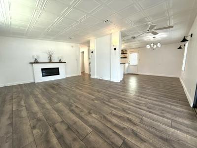 Photo 4 of 14 of home located at 5578 SW 59th St. Ocala, FL 34474