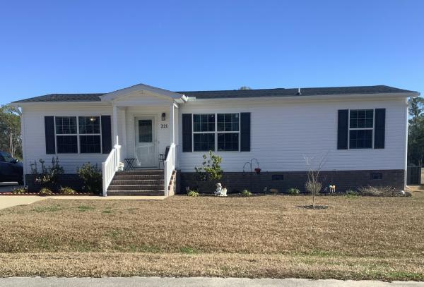 2022 Clayton 58FRE2843CH22 Mobile Home