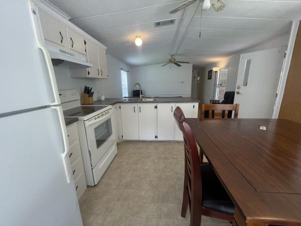 1987 MERI Mobile Home For Sale