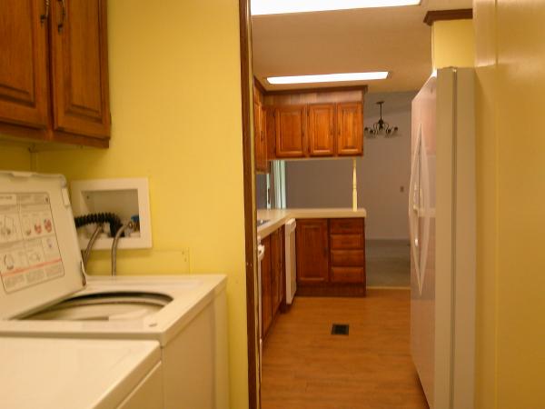 1988 Crescent 52282FR201 Mobile Home