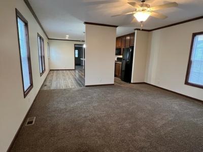 Photo 3 of 7 of home located at 28802 Glenwood Flat Rock, MI 48134