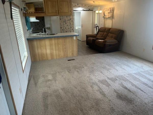 1998 skyl 68610756k Mobile Home