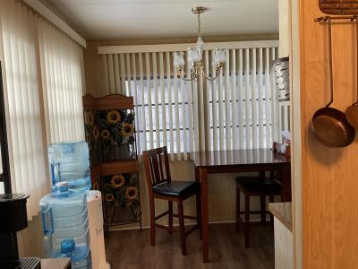 Photo 5 of 11 of home located at 15418 Lakeshore Villa Drive Tampa, FL 33613