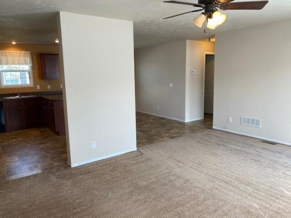 2017 Clayton 81SUN28523 Mobile Home