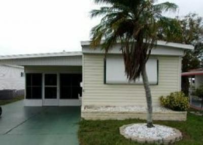 Photo 4 of 8 of home located at 508 44th Ave. E. Lot B-22 Bradenton, FL 34203