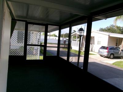 Photo 4 of 8 of home located at 3100 26th Ave N Lot #16 Saint Petersburg, FL 33713