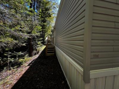 Photo 5 of 19 of home located at 18 Circle Drive Freeport, ME 04032