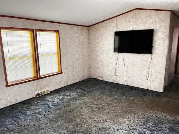 2002 Mobile Home