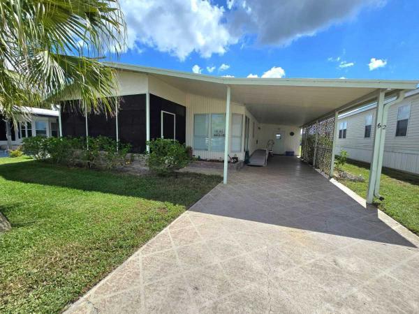 Photo 1 of 2 of home located at 5130 Abc Road, Lot 62 Lake Wales, FL 33859