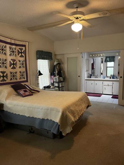 Mobile Home at 404 Bark Circle Deland, FL 32724