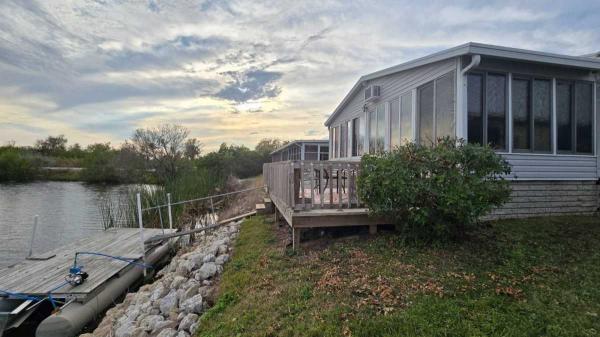 2003 Mobile Home