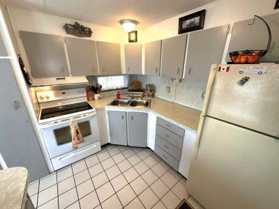 Photo 3 of 23 of home located at 7349 Ulmerton Rd. Largo, FL 33771