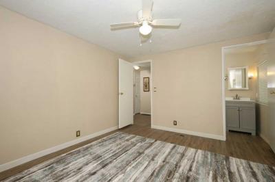 Photo 5 of 8 of home located at 294 Casa Grande Dr. Winter Springs, FL 32708