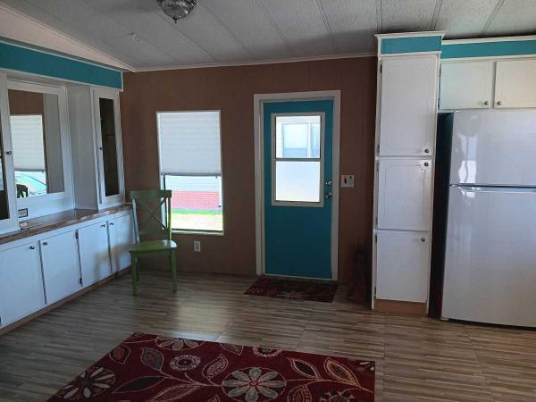 1983 Manufactured Home
