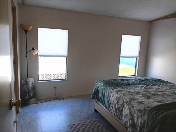 1983 Manufactured Home