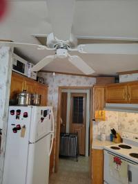 1999 Pine Grove Rosewood Mobile Home