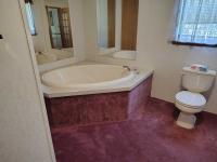 1999 Pine Grove Rosewood Mobile Home