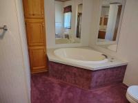 1999 Pine Grove Rosewood Mobile Home