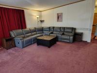 1999 Pine Grove Rosewood Mobile Home