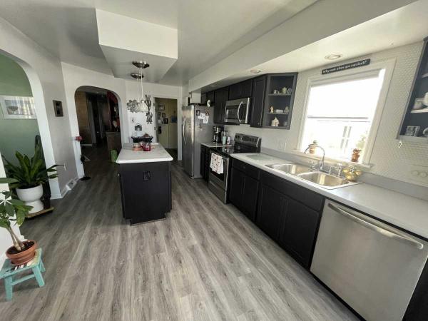 2005 Ritz-Craft Sea Bright Manufactured Home