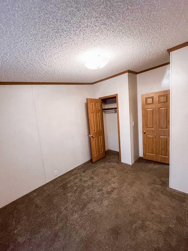 1995 Detroiter Manufactured Home