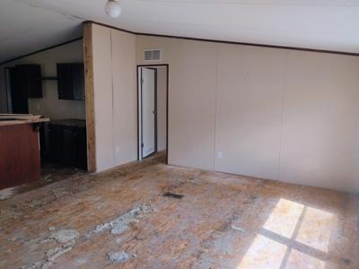 Photo 2 of 14 of home located at 24781 Tx-321 Cleveland, TX 77327