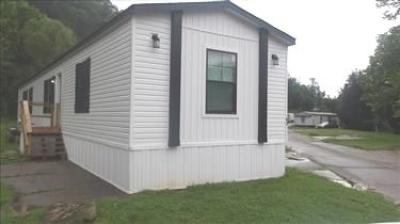 Mobile Home at 43 Country Rd Poca, WV 25159