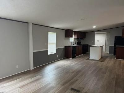 Photo 5 of 21 of home located at 206 Eva Pl Easley, SC 29640
