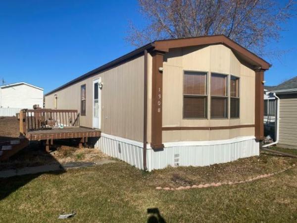1996 SHLO Mobile Home For Sale