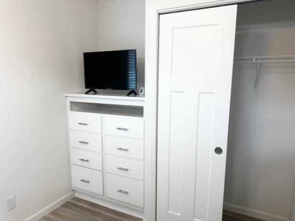 2025 Skyline Manufactured Home