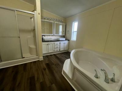 Photo 4 of 8 of home located at 1739 Hogue Ave Apopka, FL 32712