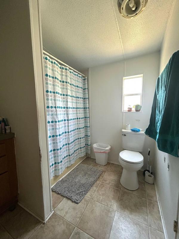 2002 SKYL 7203CT Mobile Home