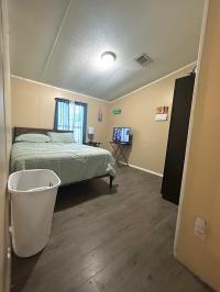 2002 SKYL 7203CT Mobile Home