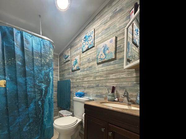 2002 SKYL 7203CT Mobile Home
