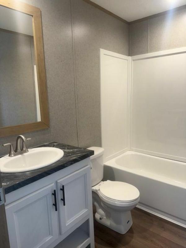 2022 Clayton Homes Inc Epic Journey Mobile Home