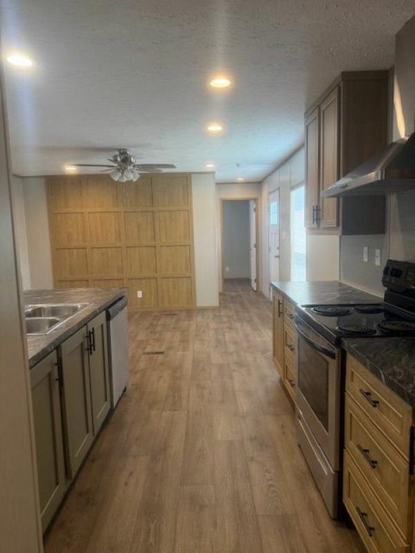 2022 Clayton Homes Inc Epic Journey Mobile Home