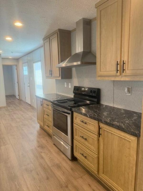 2022 Clayton Homes Inc Epic Journey Mobile Home
