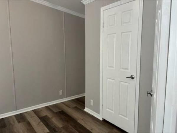 2021 Nobility 48H2H(1)SS Manufactured Home