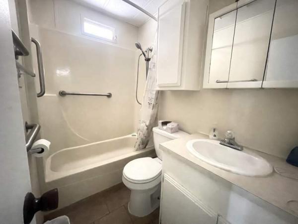 1984 Elite Manufactured Home